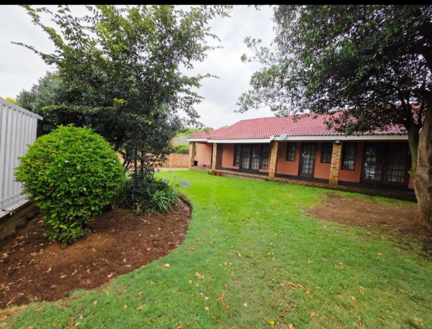 4 Bedroom House for Sale - Gauteng