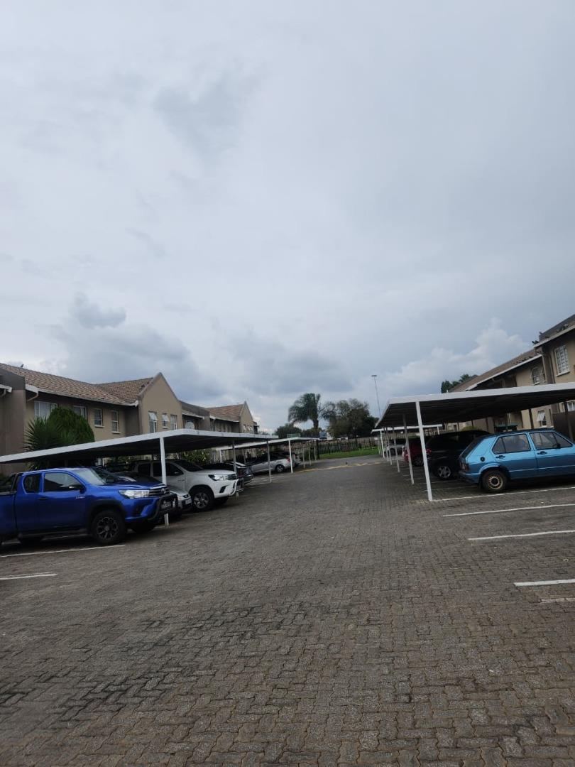 2 Bedroom Apartment for Sale - Gauteng