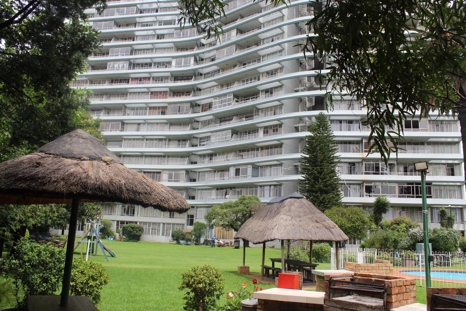 3 Bedroom Apartment for Sale - Gauteng