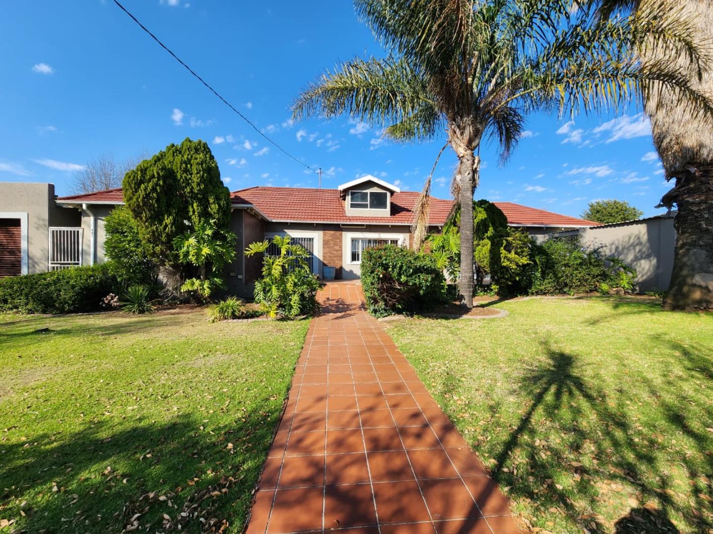 4 Bedroom House for Sale - Gauteng