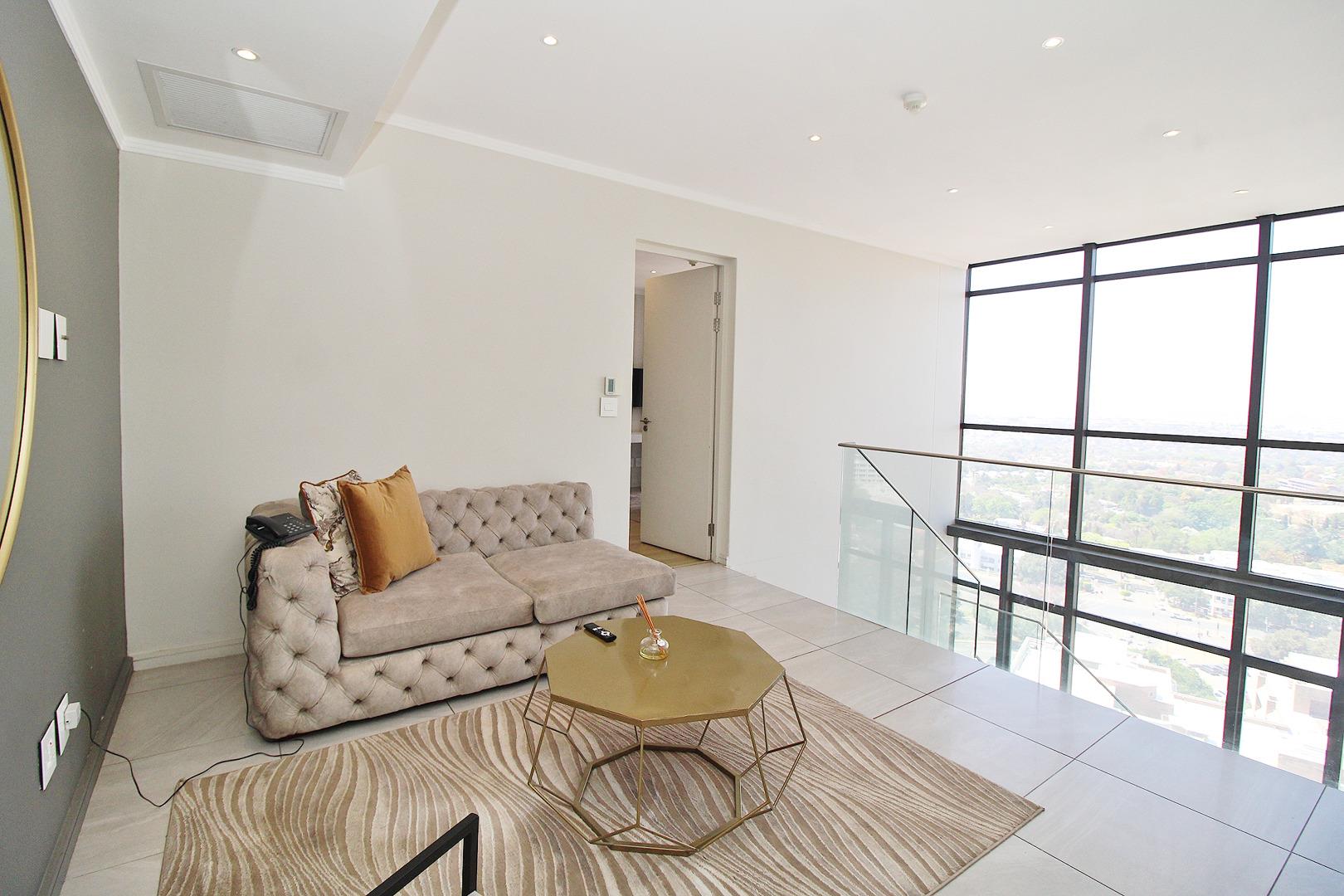 706258_Unit_1403_level_14_Masingita_Towers__(19).jpg