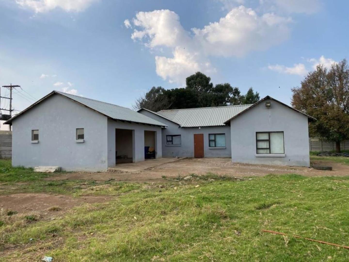 Smallholding for Sale - Gauteng