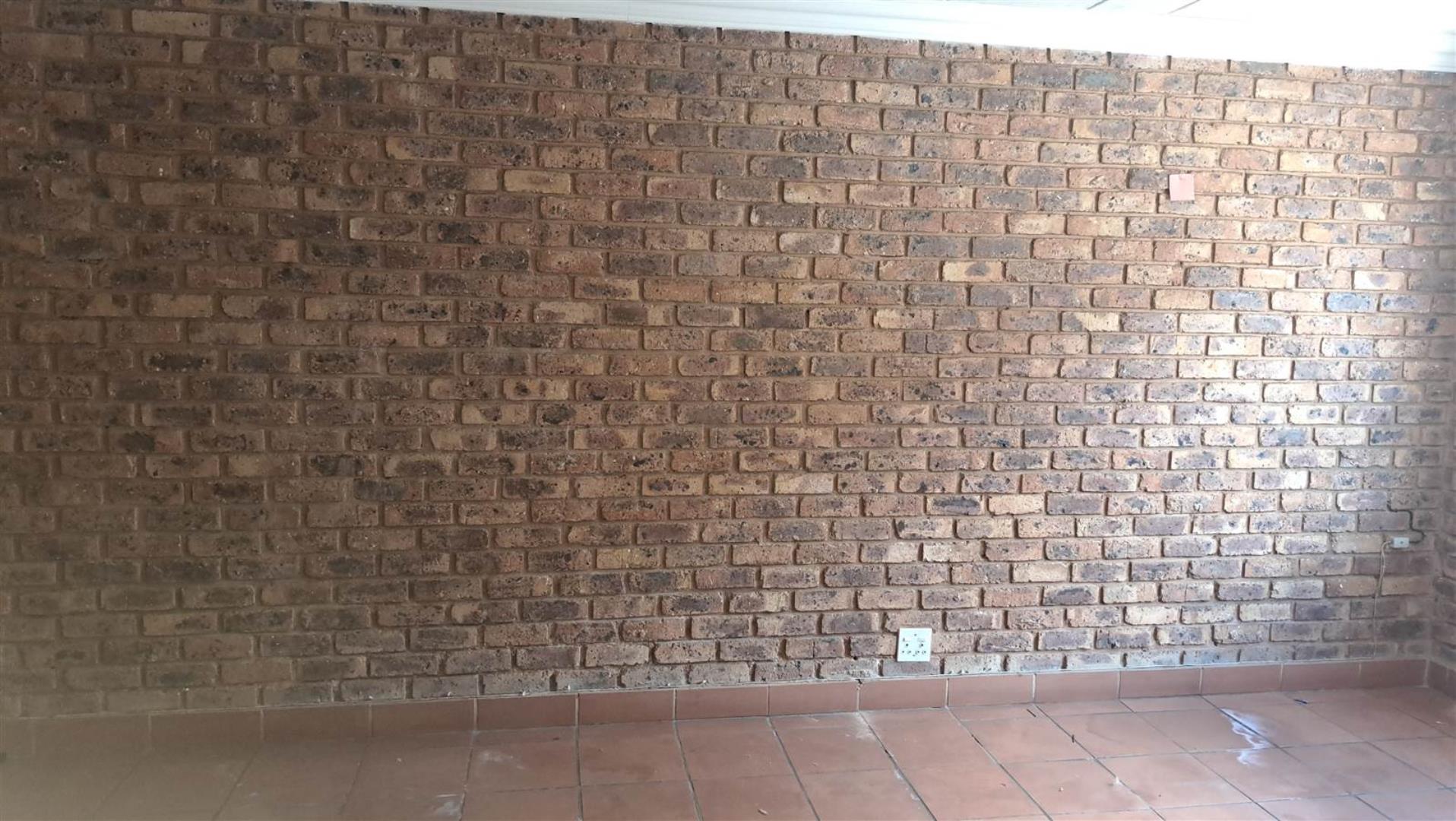 715309_property-10364756-32708922_dhd.jpg