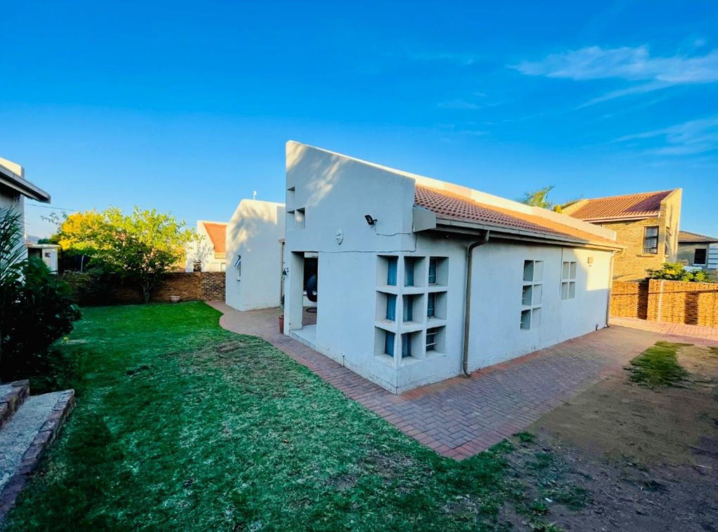 3 Bedroom Townhouse for Sale - Gauteng