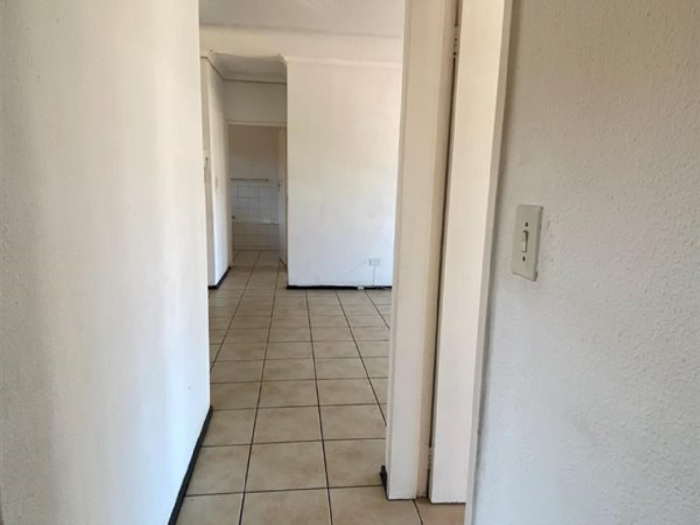 716903_property-10183302-74696353_e.jpg