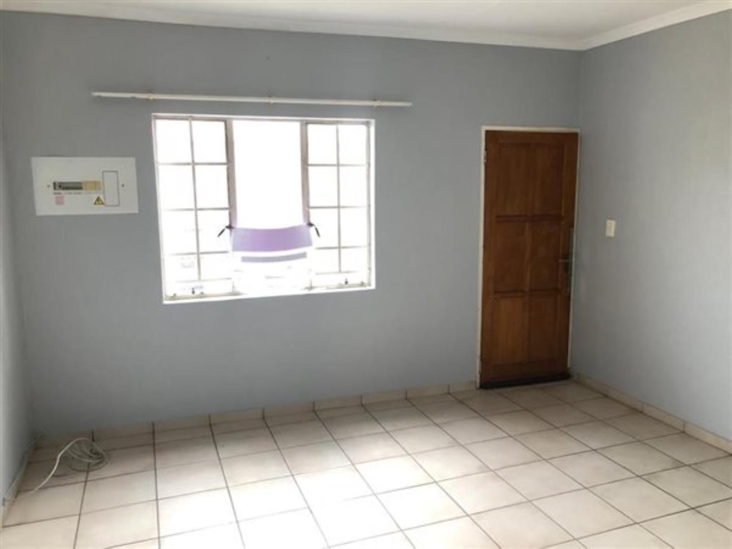 716906_property-10575257-66259352_e.jpg