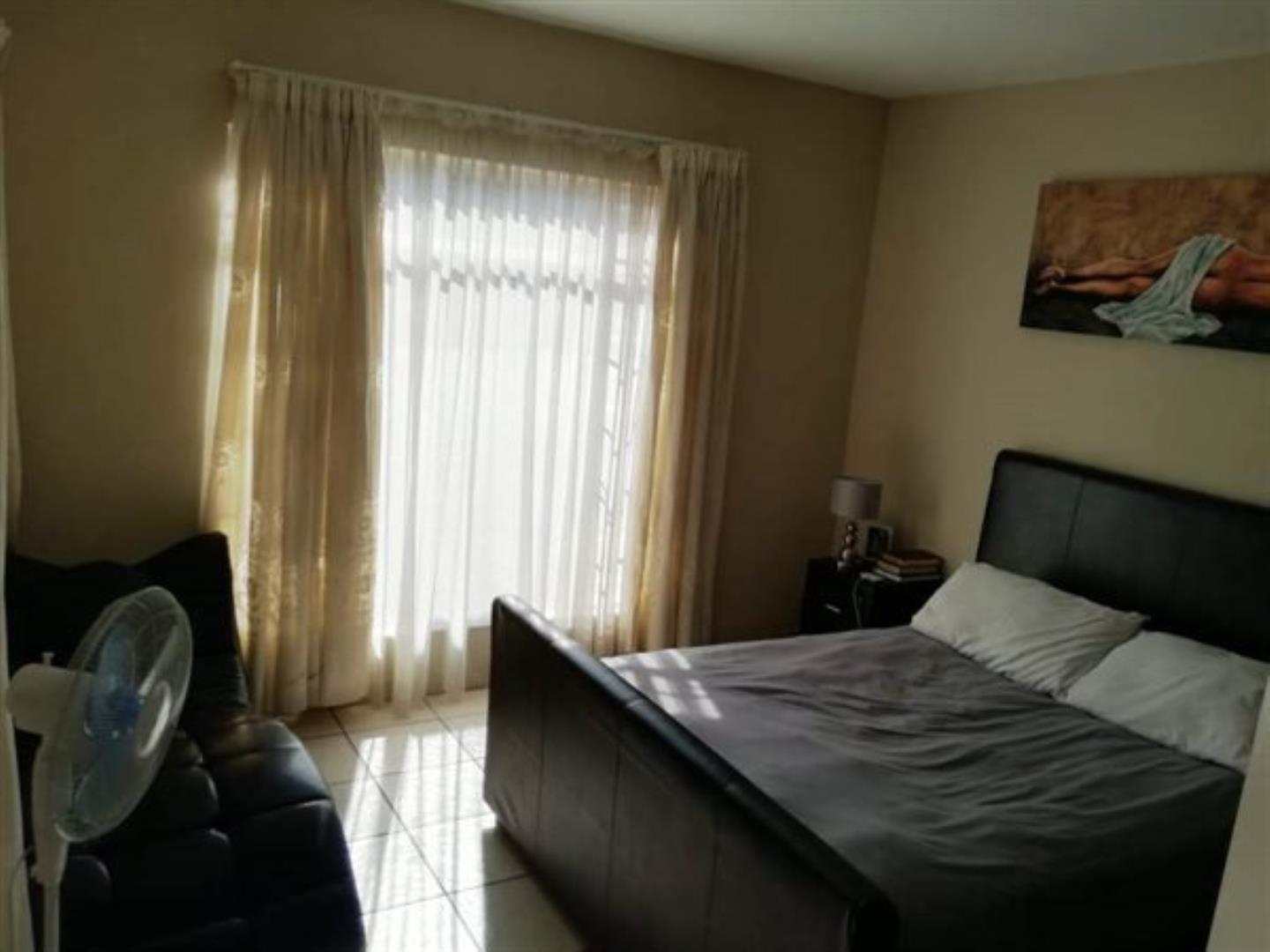 716917_property-4903130-51049362_e.jpg