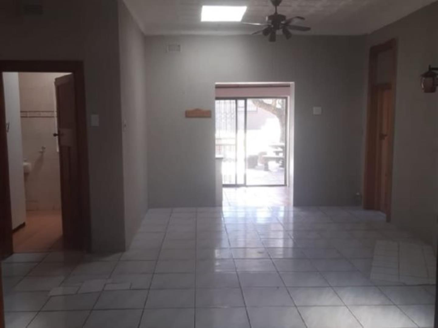 717067_property-10601067-53479605_e.jpg