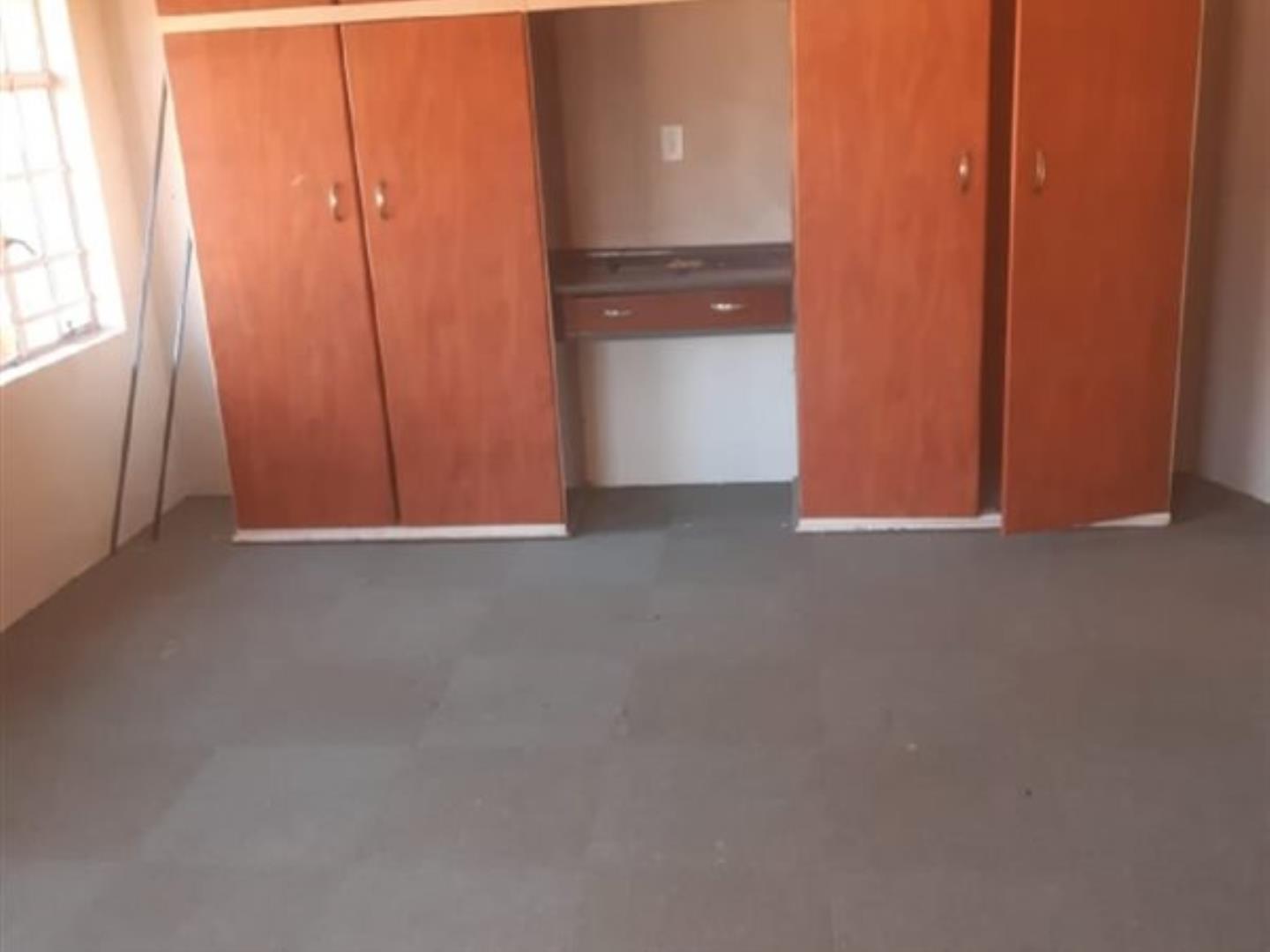 717067_property-10601067-73065930_e.jpg