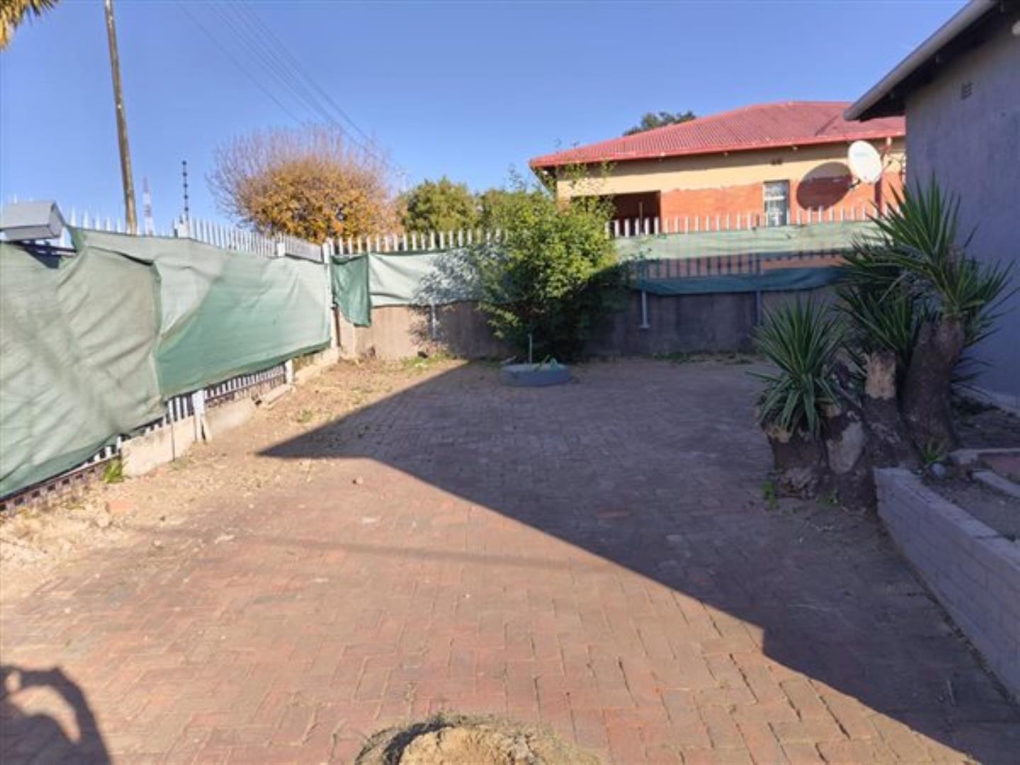 717131_property-10464175-32437789_e.jpg