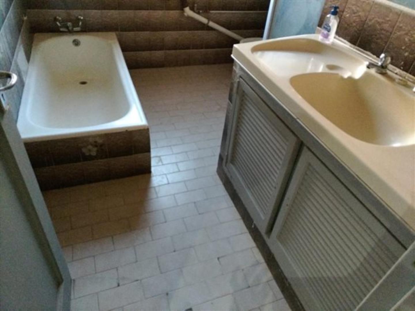 717131_property-10464175-53632734_e.jpg