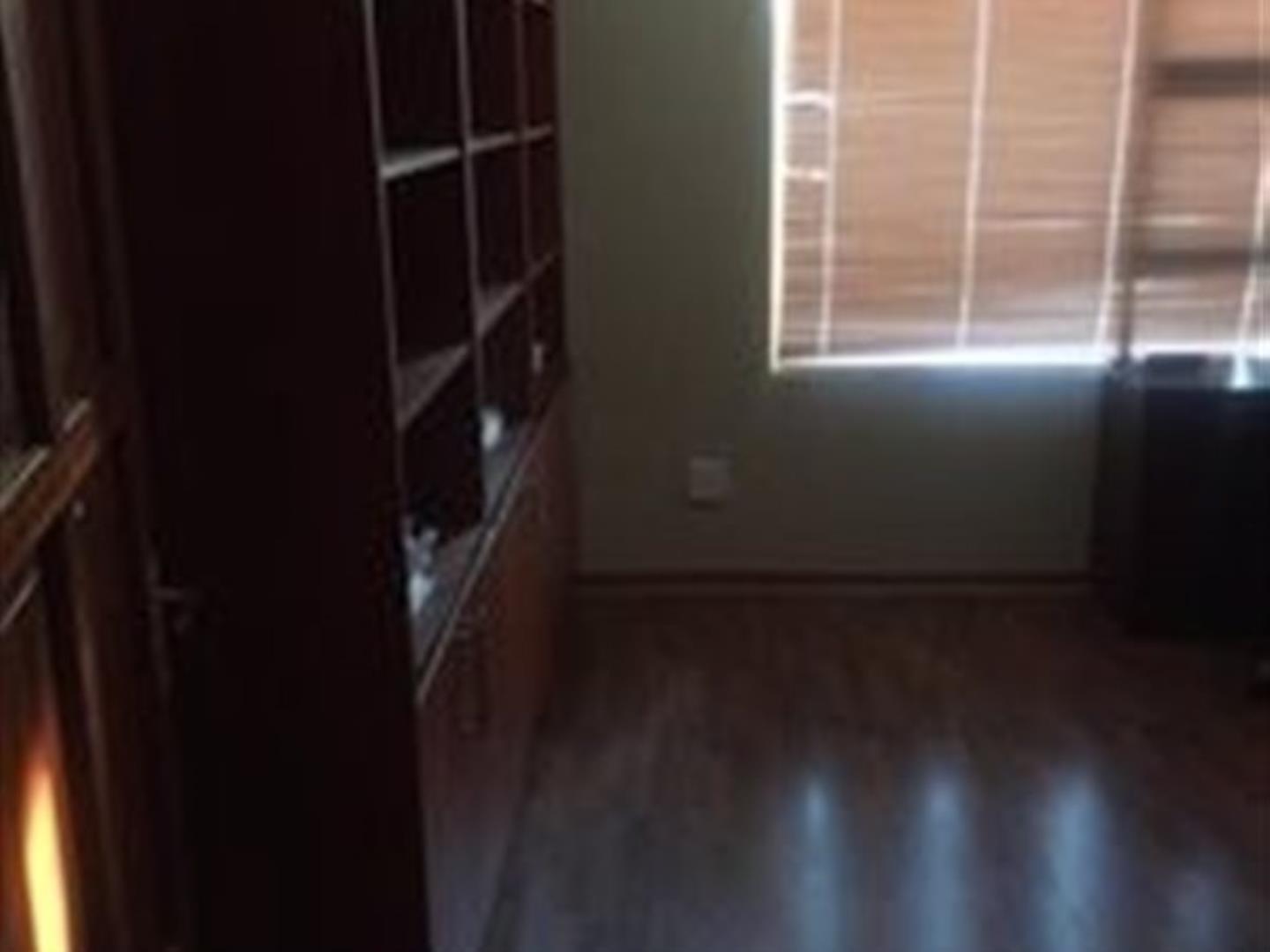 727287_property-10501657-1354794_e.jpg