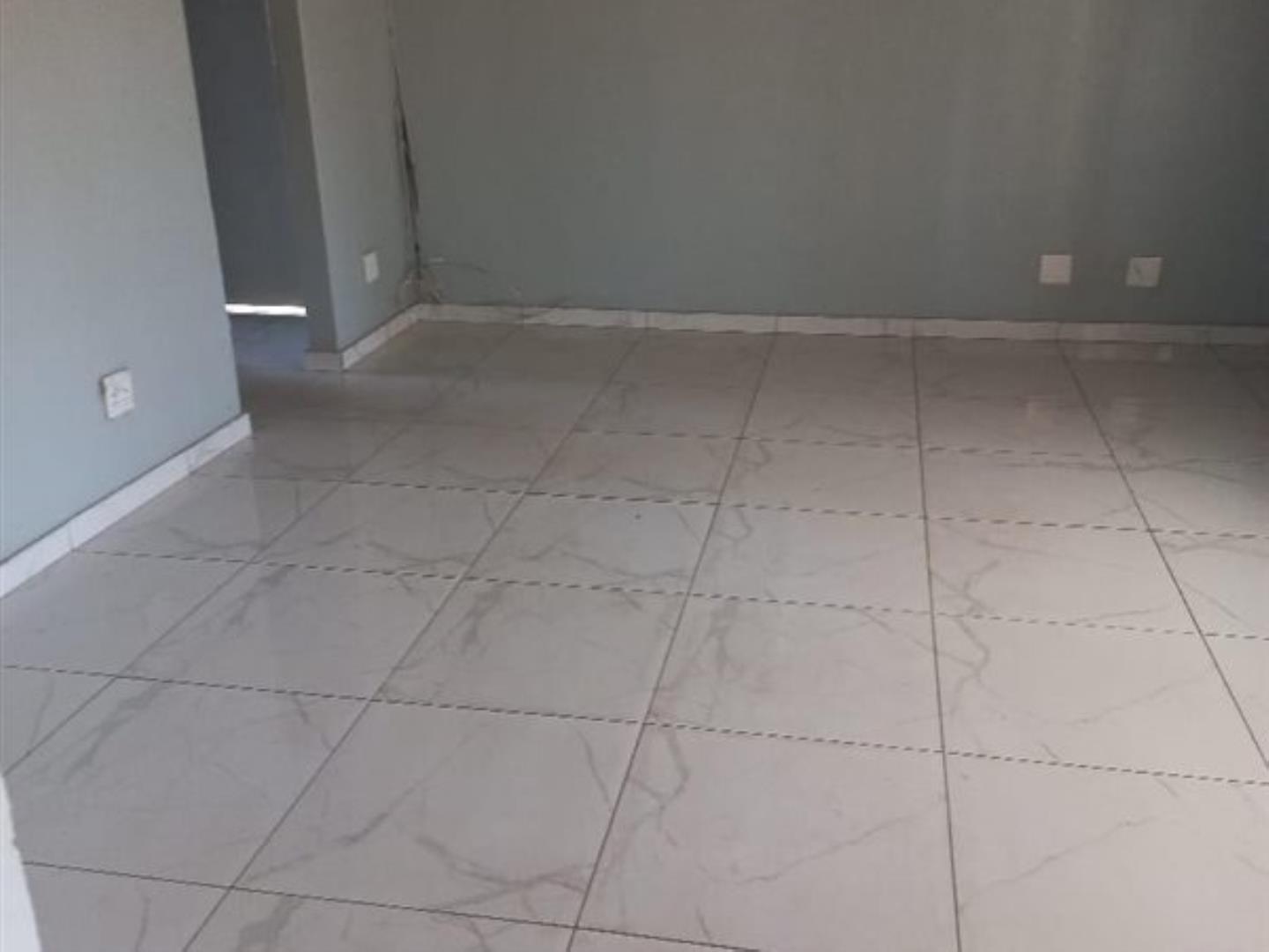 727572_property-10642880-16271361_e.jpg