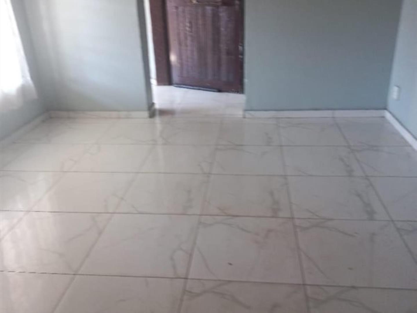 727572_property-10642880-75366456_e.jpg