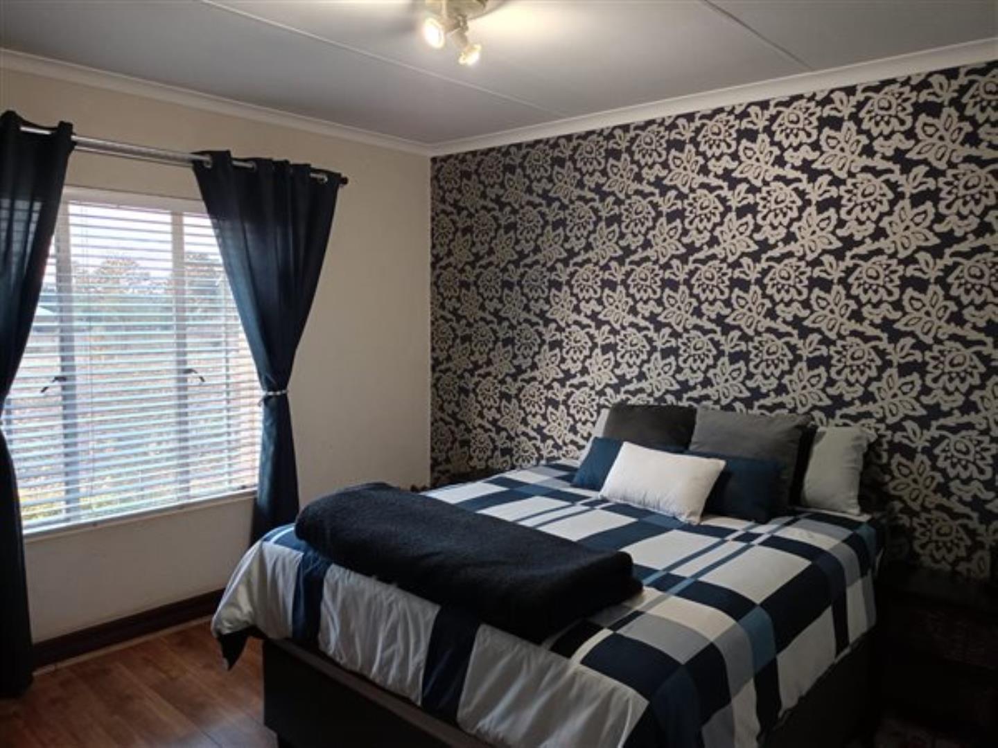 727574_property-10613131-61686758_e.jpg