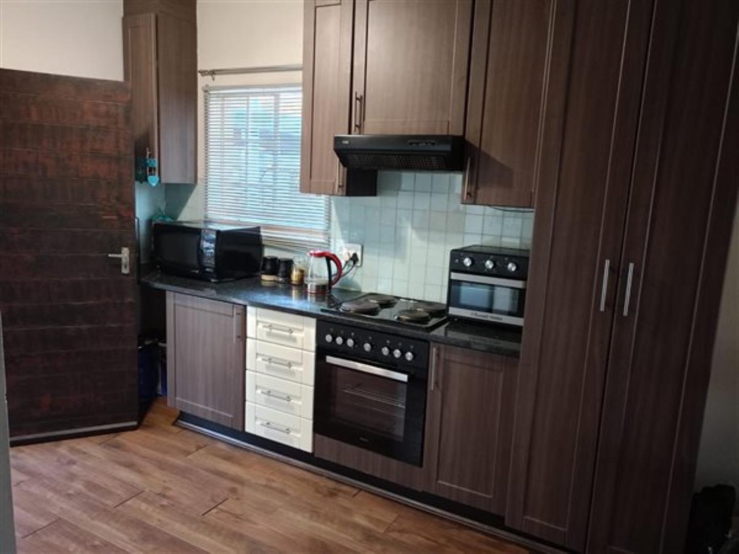 727574_property-10613131-62823545_e.jpg
