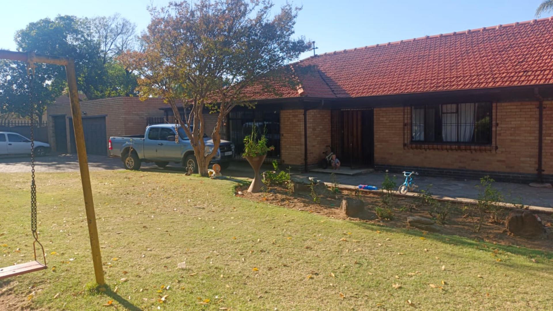 10 Bedroom House for Sale - Gauteng