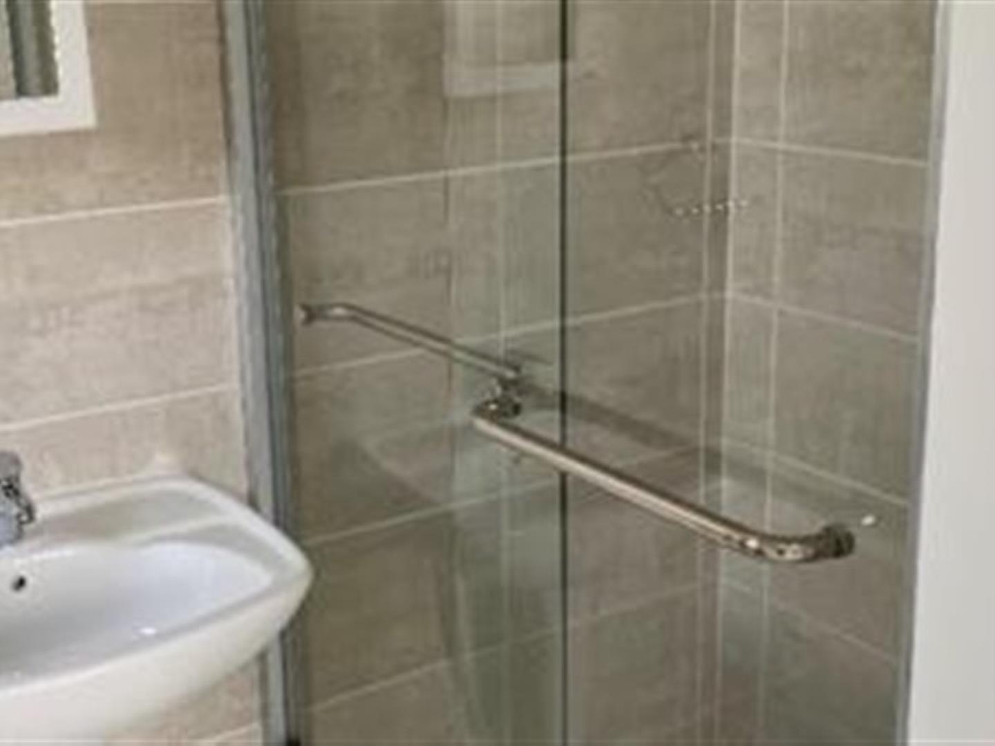 729480_property-8271474-53191179_e.jpg