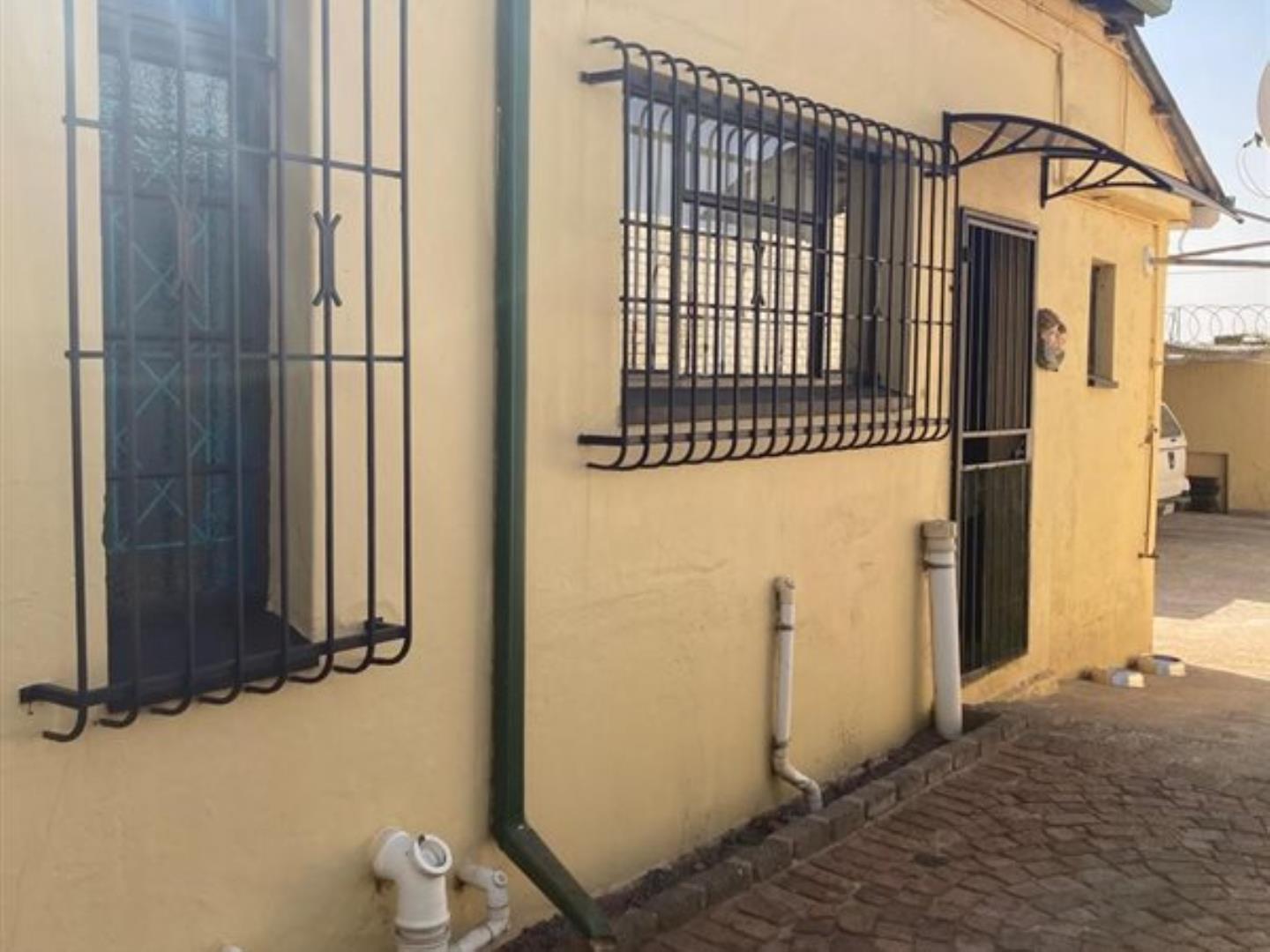 729508_property-10609695-71047659_e.jpg