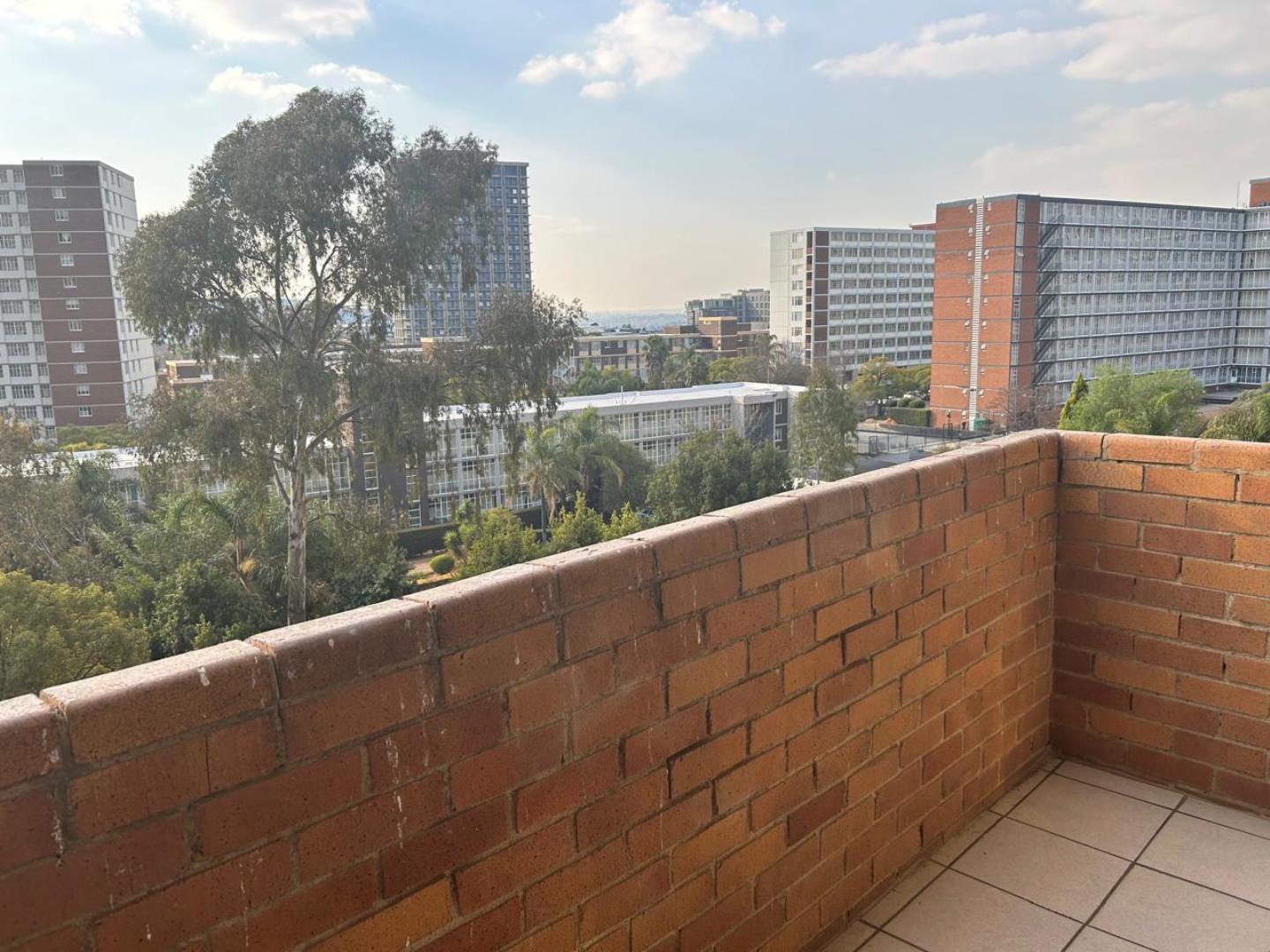 2 Bedroom Apartment for Sale - Gauteng