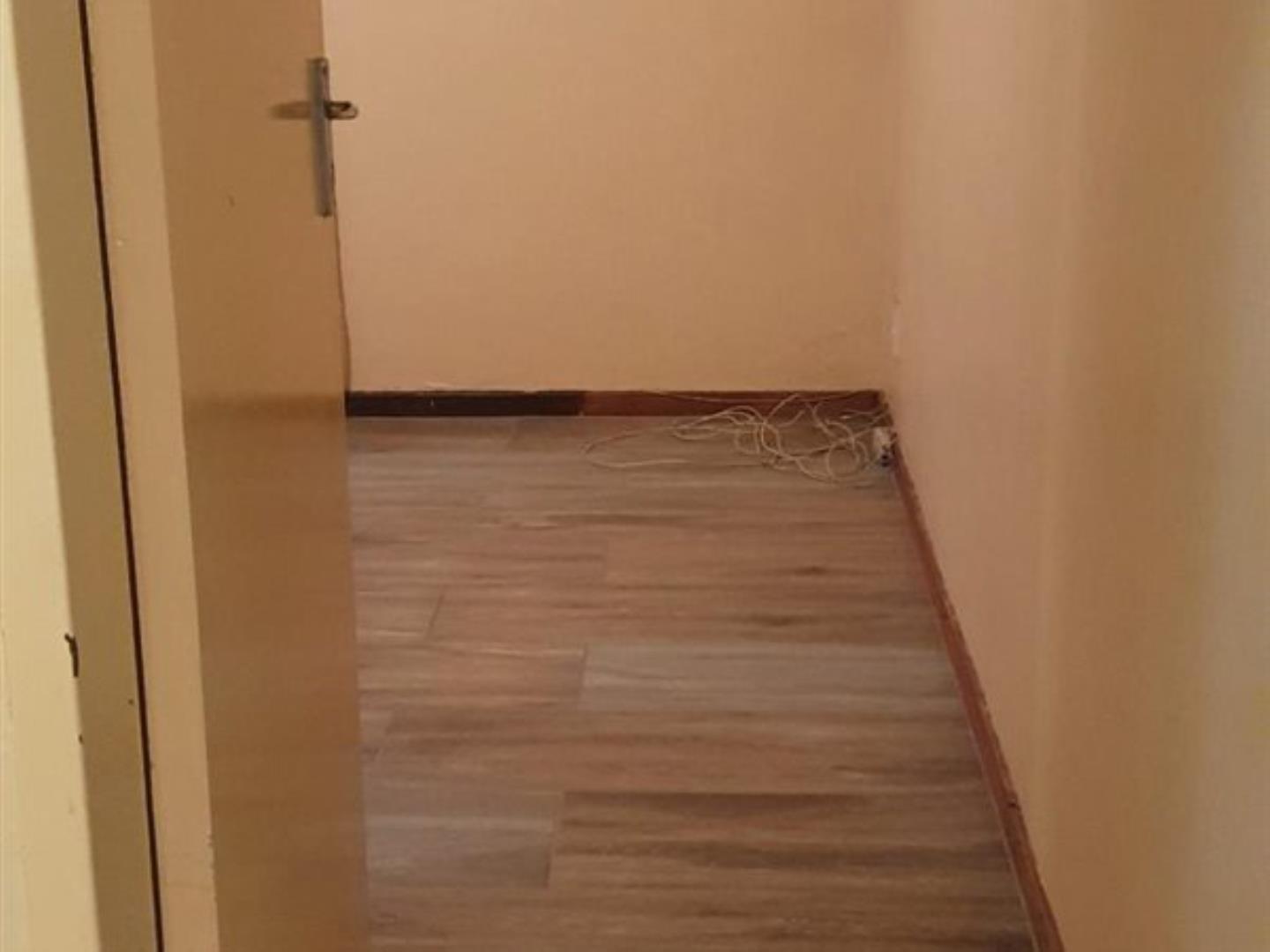 729736_property-523895-27537764_e.jpg
