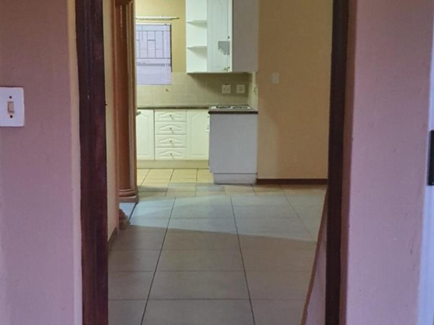 729736_property-523895-45082875_e.jpg