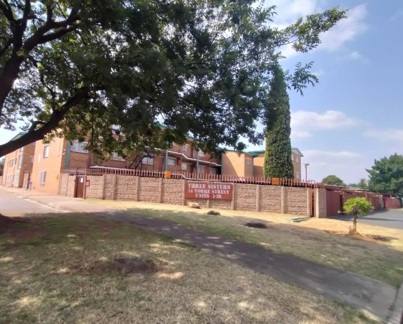 2 Bedroom Flat for Sale - Gauteng