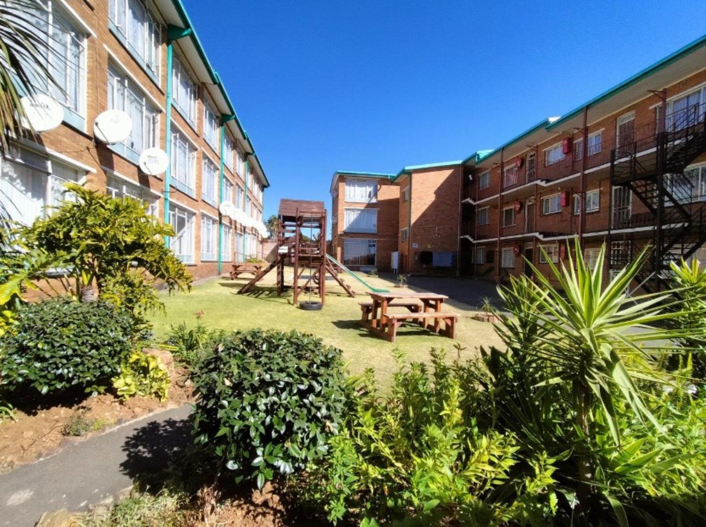 2 Bedroom Flat for Sale - Gauteng