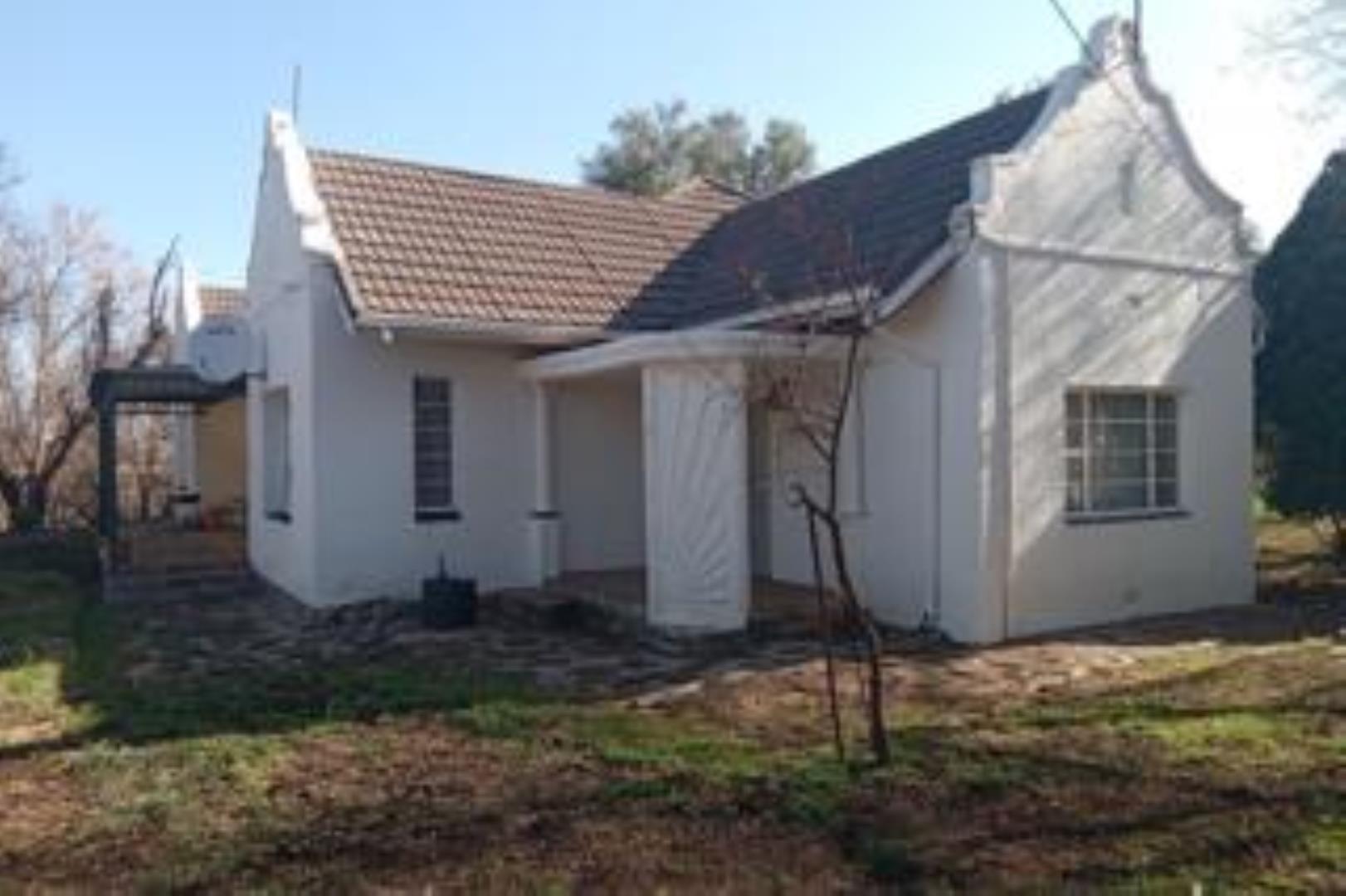 8 Bedroom Farm for Sale - Free State