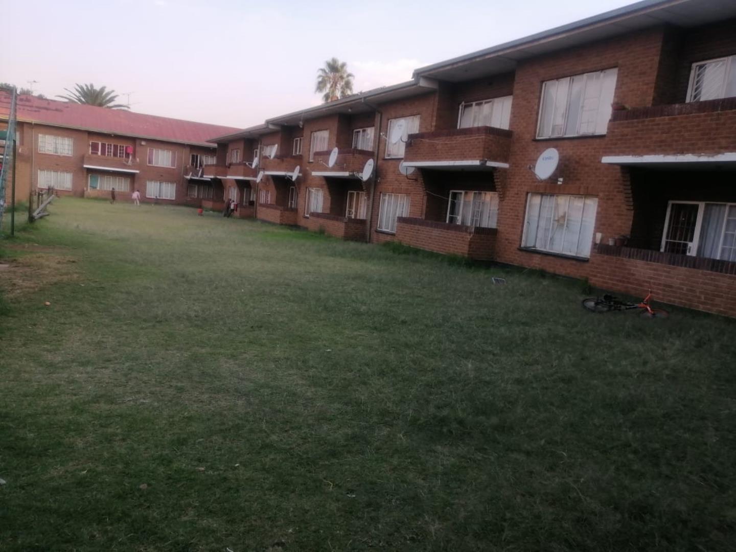 2 Bedroom Apartment for Sale - Gauteng