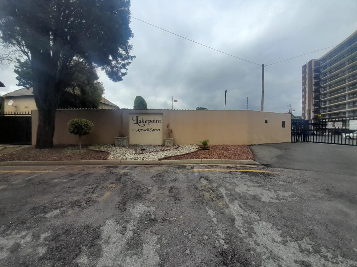 2 Bedroom Flat for Sale - Gauteng