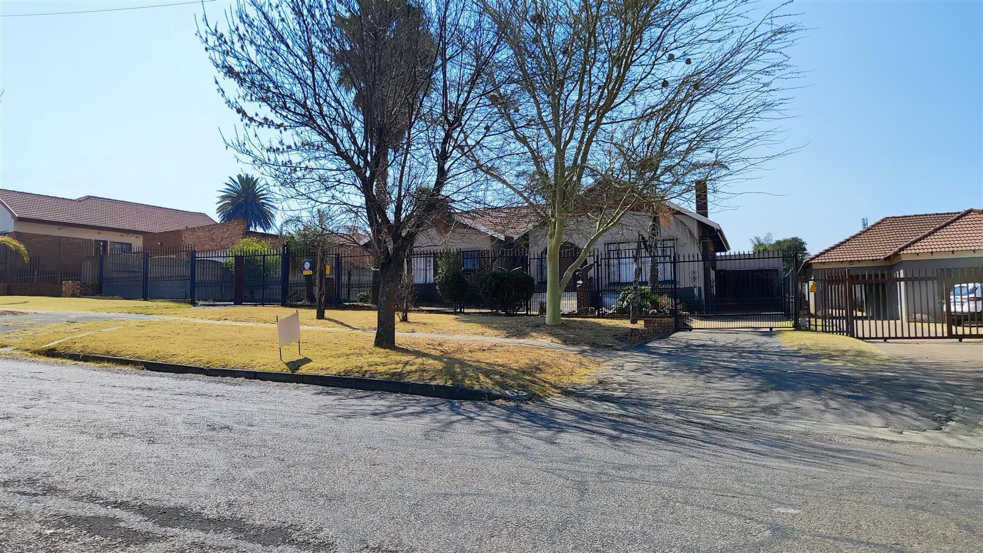 4 Bedroom House for Sale - Gauteng