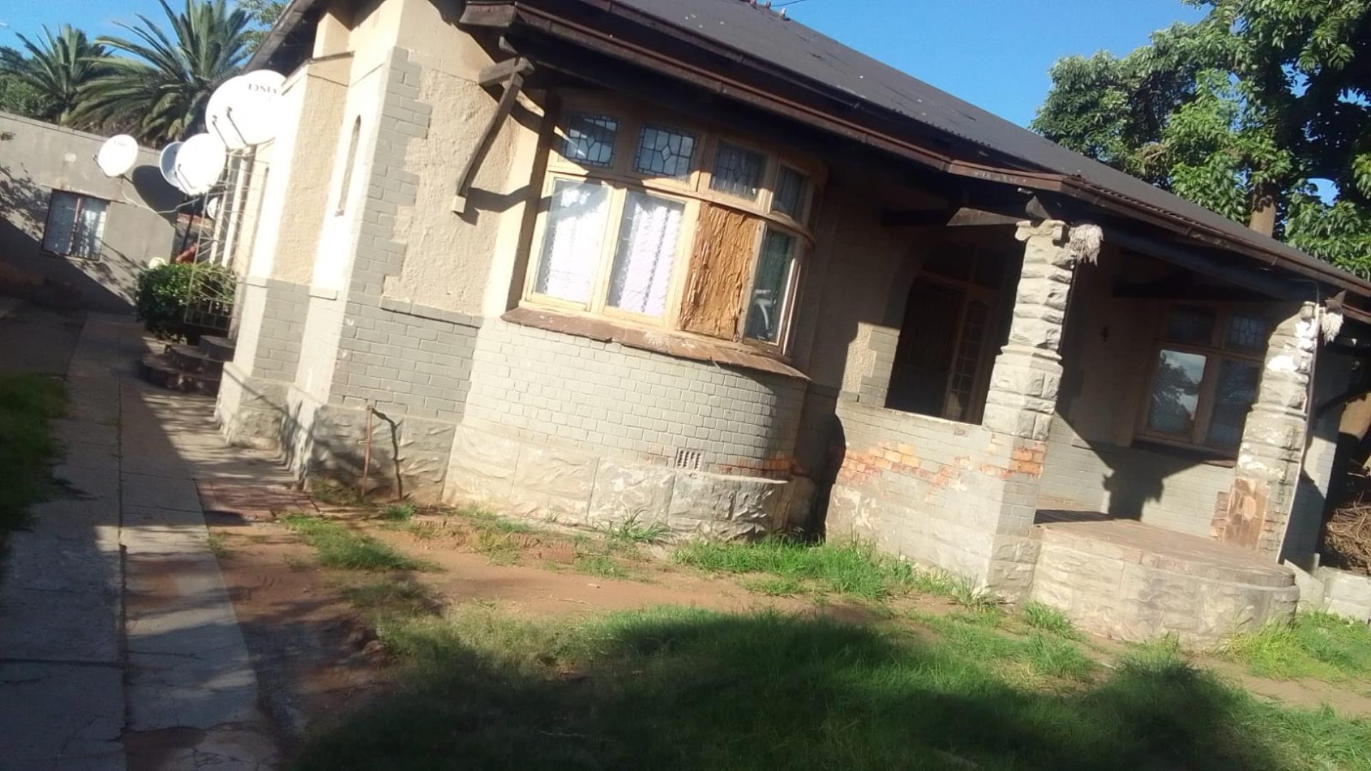 9 Bedroom House for Sale - Gauteng