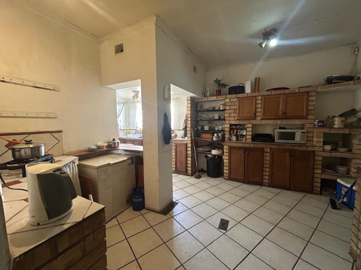 740421_kitchen.jpg