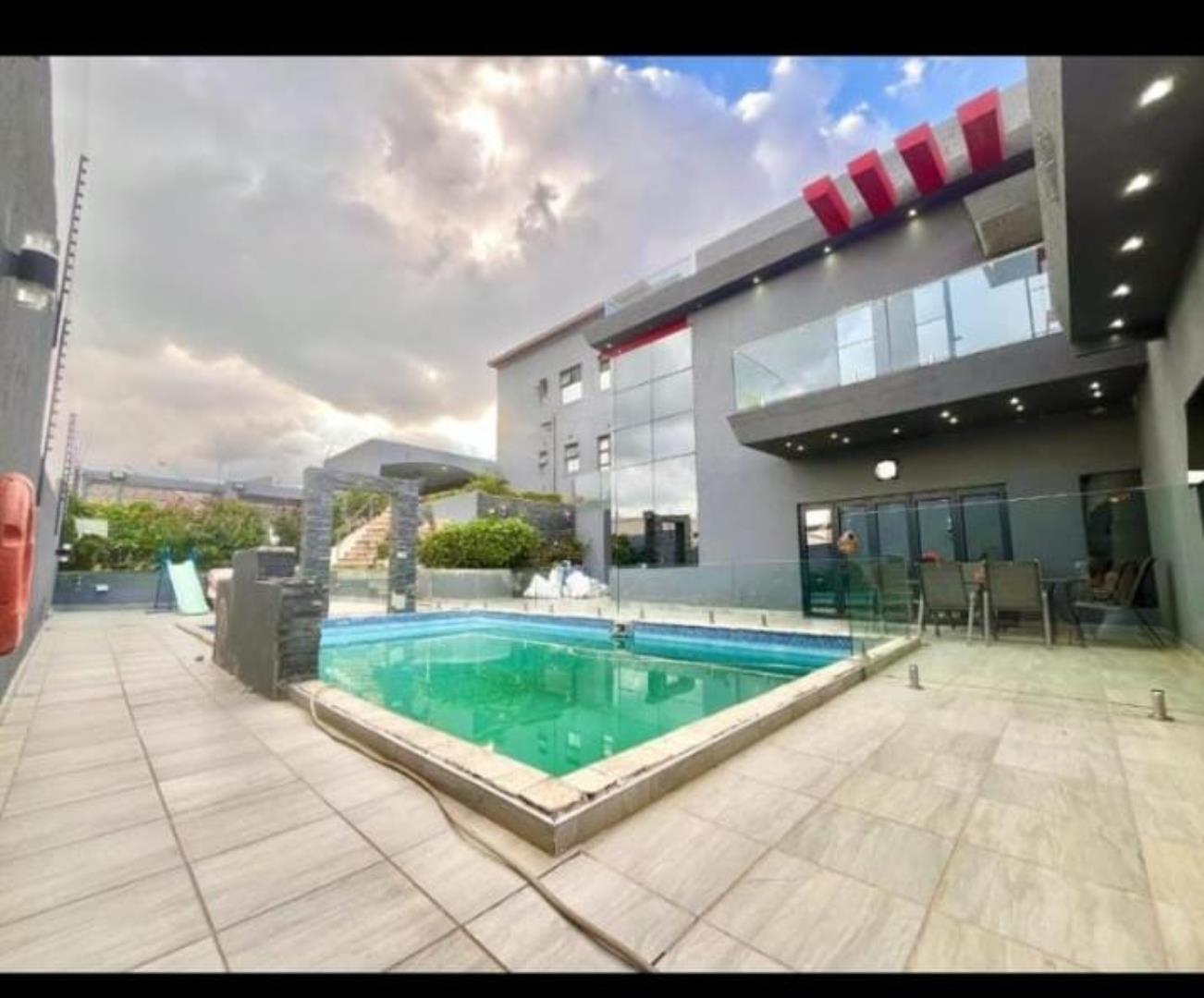 5 Bedroom House for Sale - Gauteng