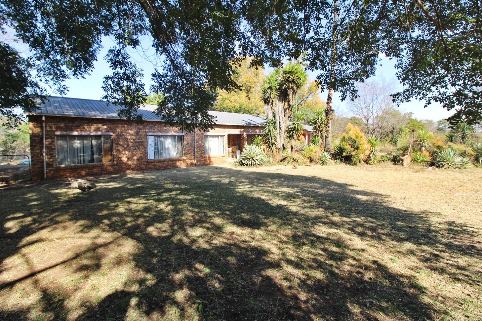 4 Bedroom Farm for Sale - Gauteng