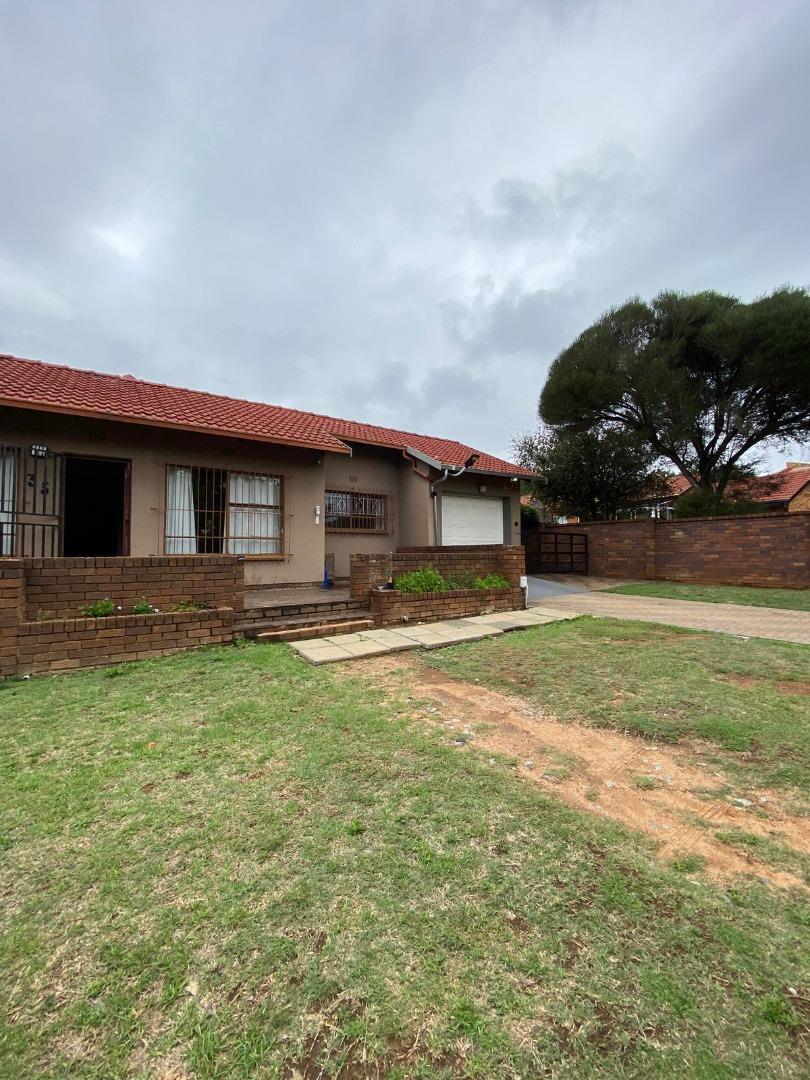 0 Bedroom  House for Sale in Germiston - Gauteng