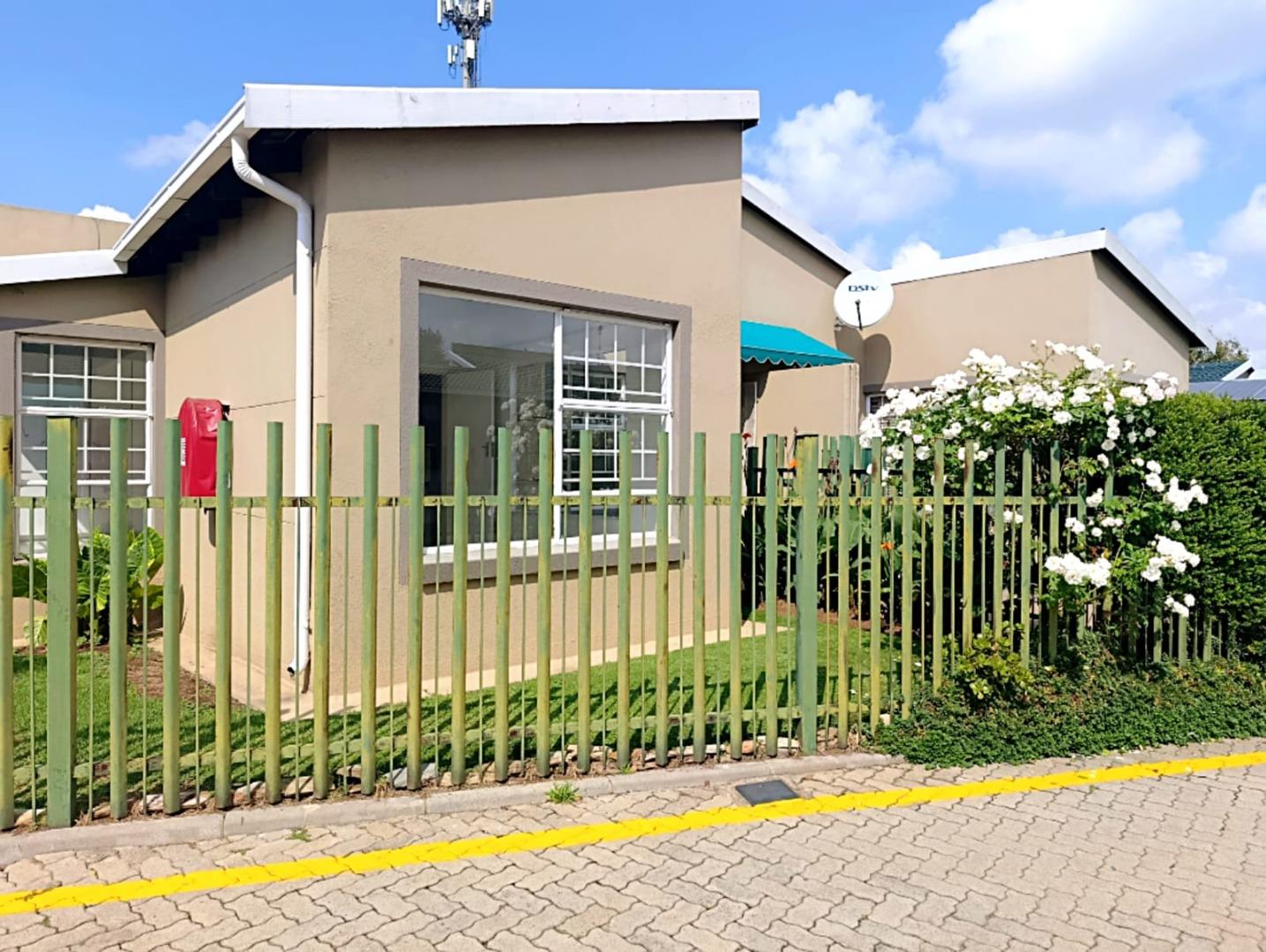 2 Bedroom Townhouse for Sale - Gauteng