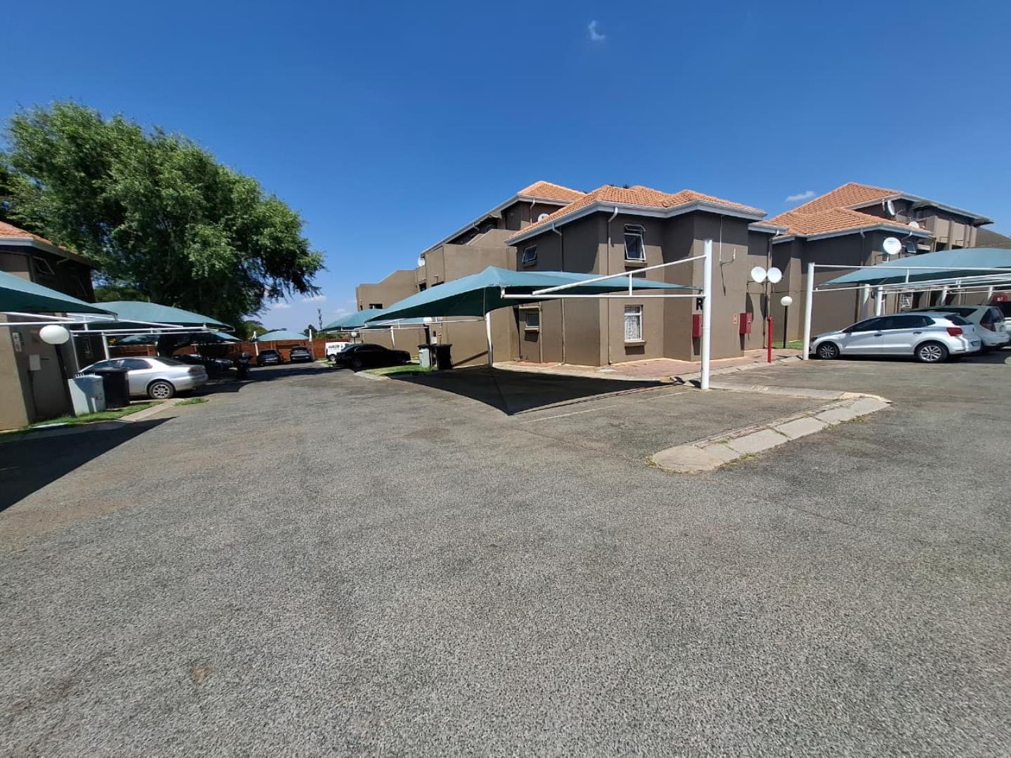3 Bedroom Apartment for Sale - Gauteng