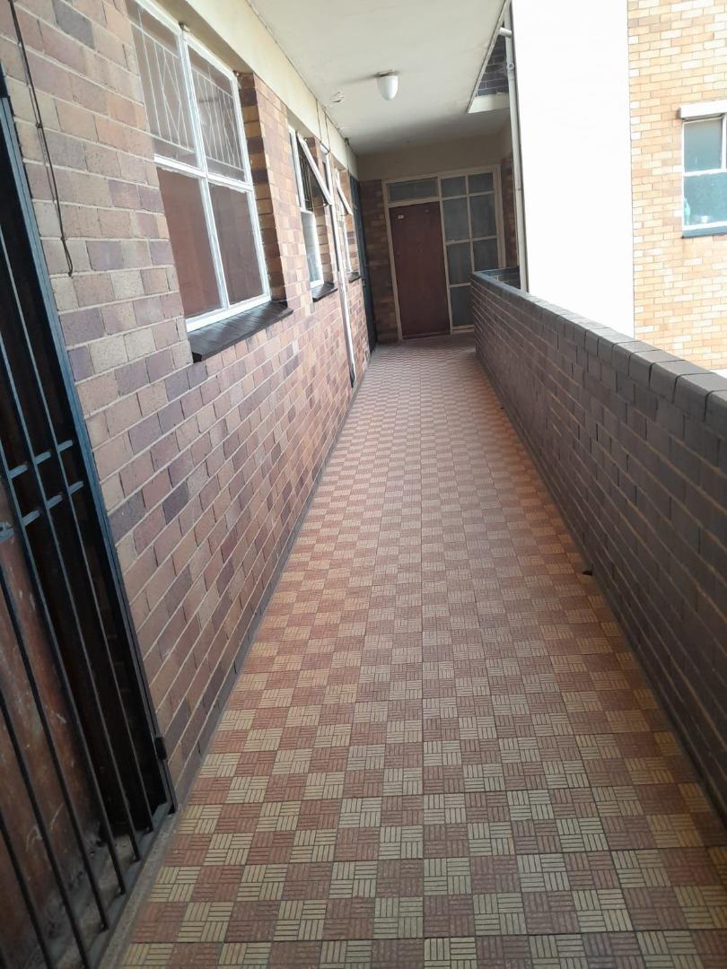 2 Bedroom Apartment for Sale - Gauteng