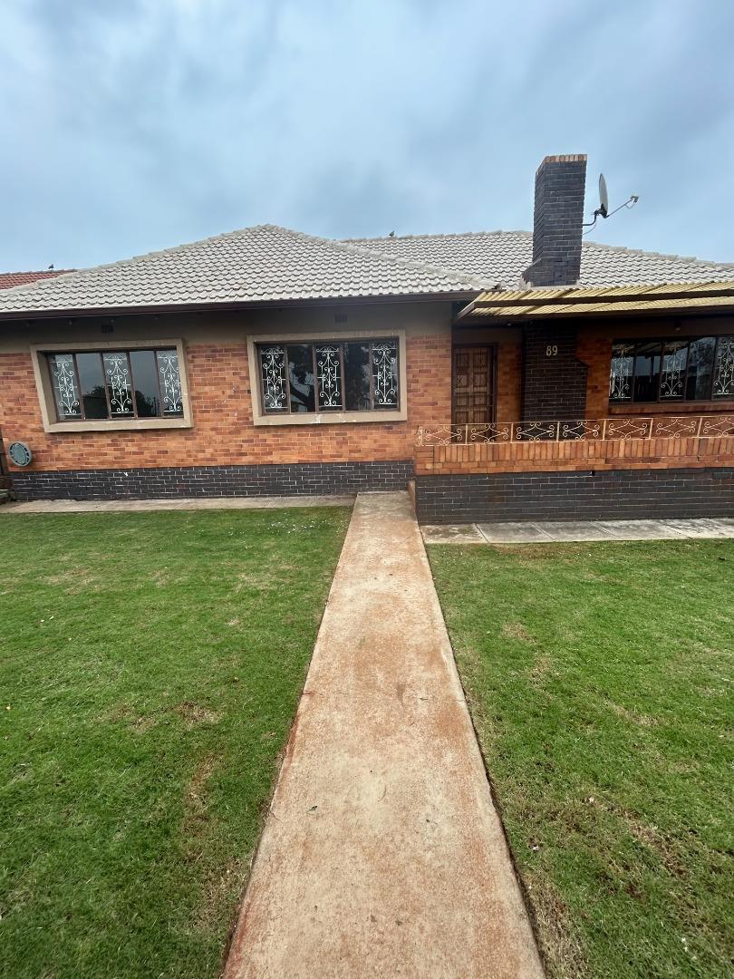 4 Bedroom House for Sale - Gauteng