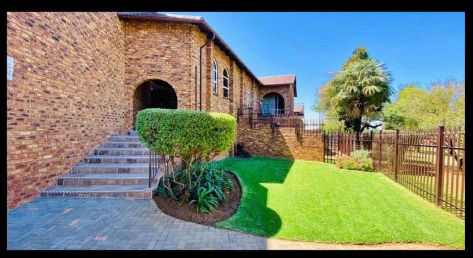 2 Bedroom Apartment for Sale - Gauteng