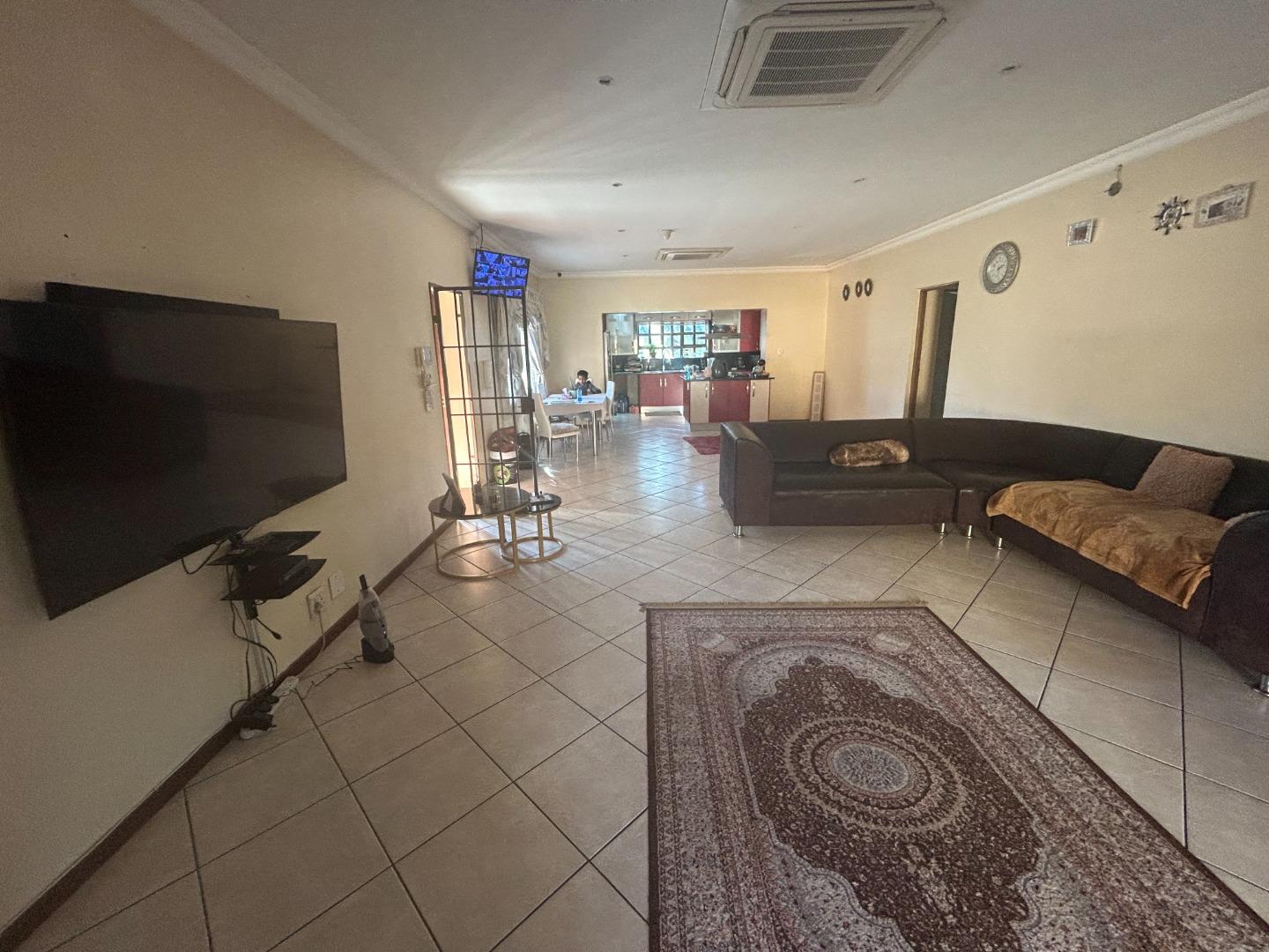 4 Bedroom House for Sale - Gauteng