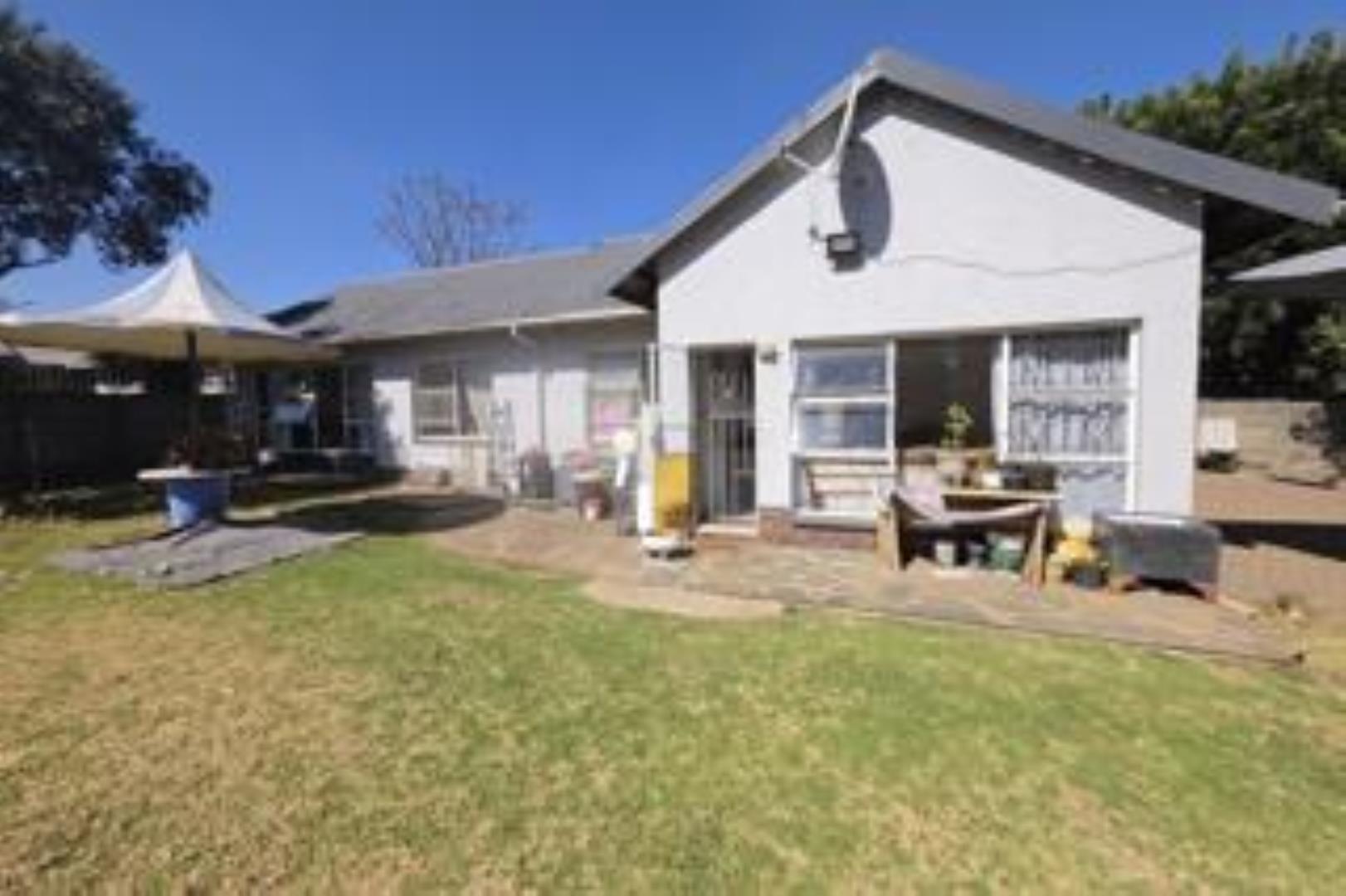 4 Bedroom House for Sale - Gauteng